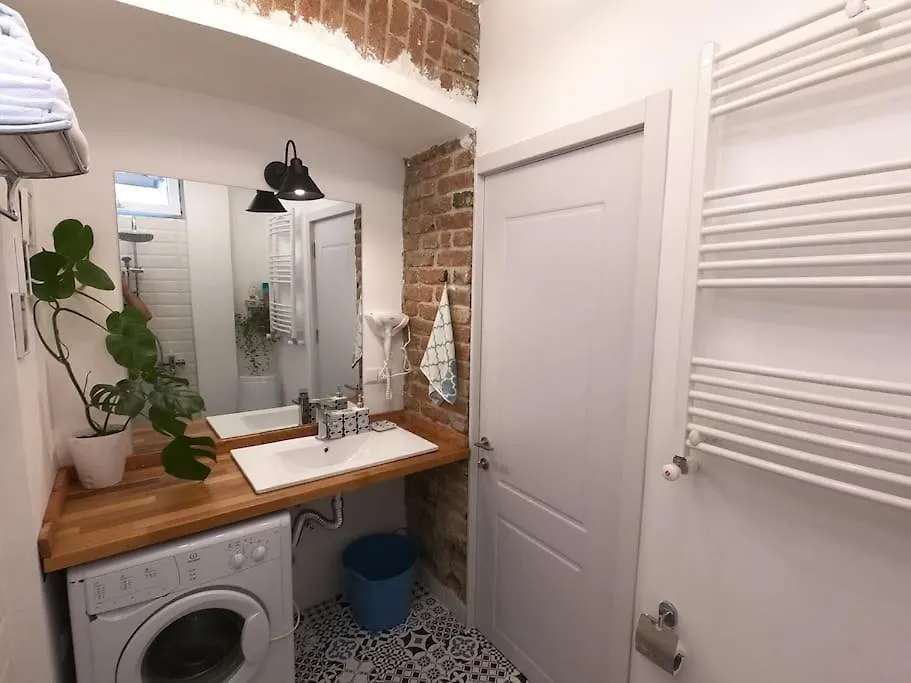 Matisse Apartment In Old تبليسي جورجيا